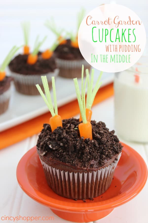 Easter Carrot Garden Cupcakes with pudding in the middle. Super easy cupcake using a cake mix and boxed pudding. Add in a few extras and you have a super adorable Easter cupcake.