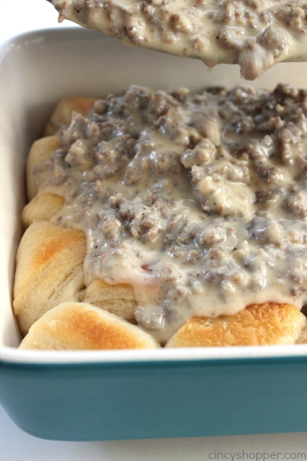 Biscuits and Gravy Casserole - CincyShopper