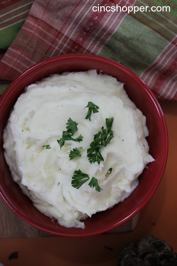 Roasted-Garlic-Mashed-Potatoes-3