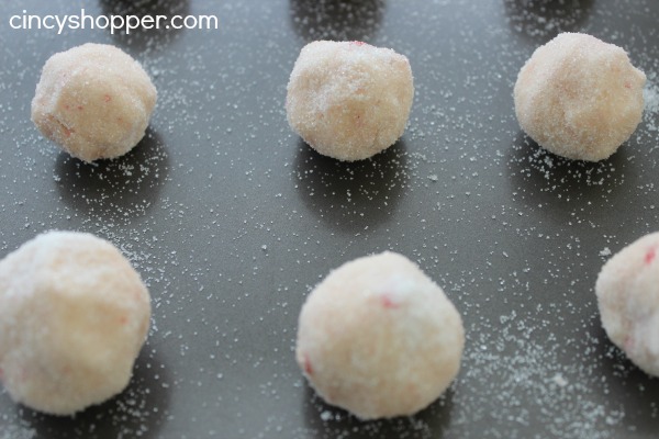 Peppermint Kiss Cookies. A touch of peppermint gives these easy cookie extra special flavor. Perfect Christmas cookie. 