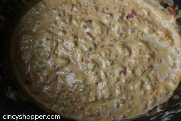 Slow-Cooker-Cheesy-Dip-recipe