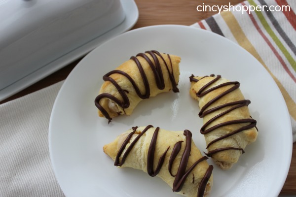 Cream-Cheese-Crescents-with-Chocolate-Drizzle