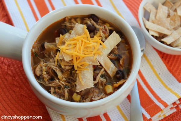 Slow-Cooker-Chicken-Tortilla-Soup-2