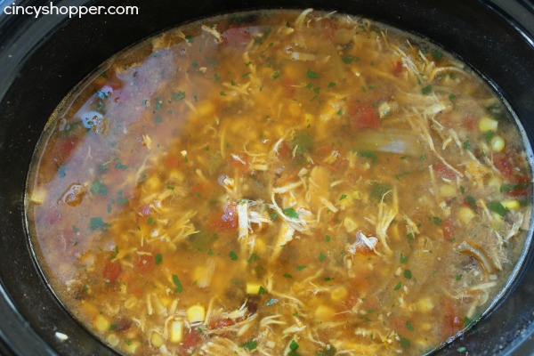 Slow-Cooker-Chicken-Tortilla