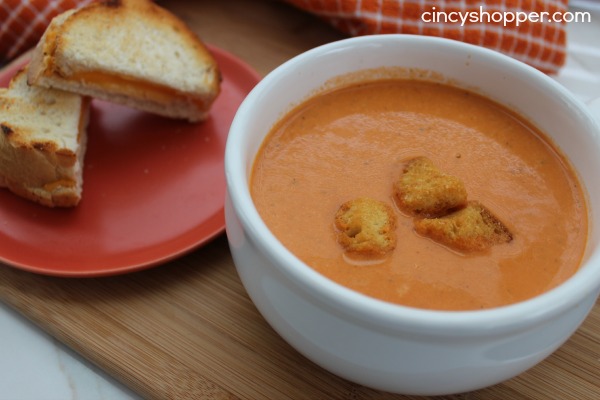 Slow-Cooker-Tomato-Soup-2