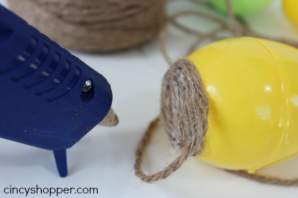 DIY Twine Easter Eggs 3