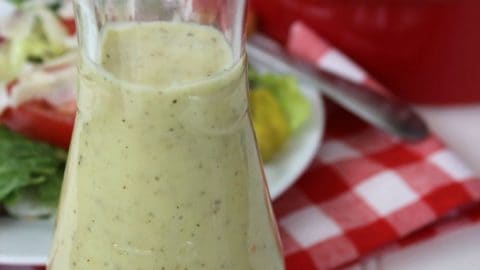 https://cincyshopper.com/wp-content/uploads/2014/04/CopyCat-Olive-Garden-Dressing-480x270.jpg