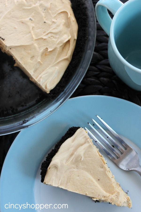 Easy Peanut Butter Pie Super easy pie that is great for peanut butter fans.
