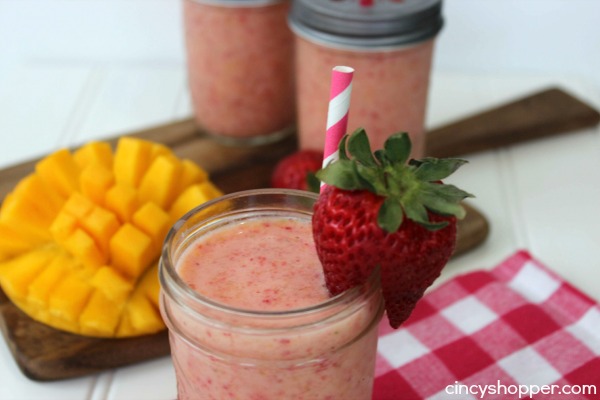 Strawberry Mango Smoothie Recipe 5