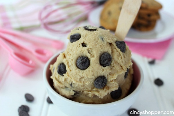 Edible Cookie Dough- Eggless and safe to eat. Super Simple to make in a few minutes time. Perfect by itself or great mixed in your ice cream too!