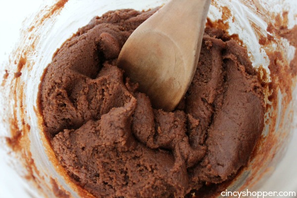 4 Ingredient Chocolate Peanut Butter Cookies Recipe 2