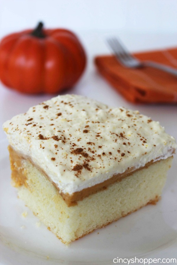 Pumpkin Pie Poke Cake Recipe- An easy cake for holiday entertaining. Great pumpkin Pie flavors.