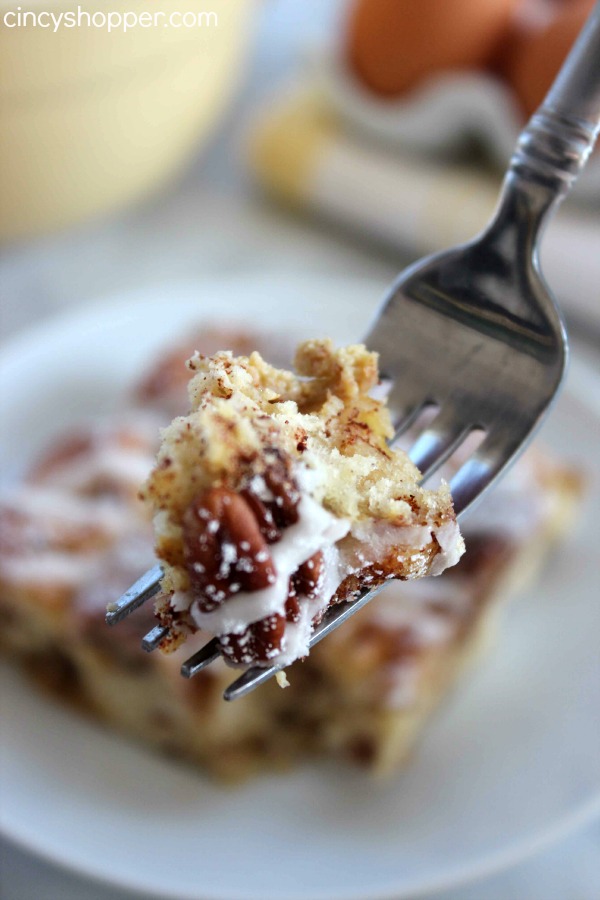 Cinnamon Roll French Toast Casserole- Yup, your store bought cinnamon rolls meet up with French Toast in a gooey breakfast casserole that everyone will enjoy.