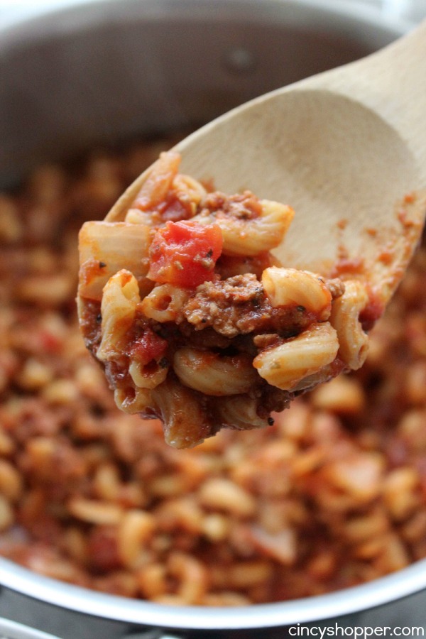 One Pot American Goulash- Super simple comfort food! All made in One Pot.