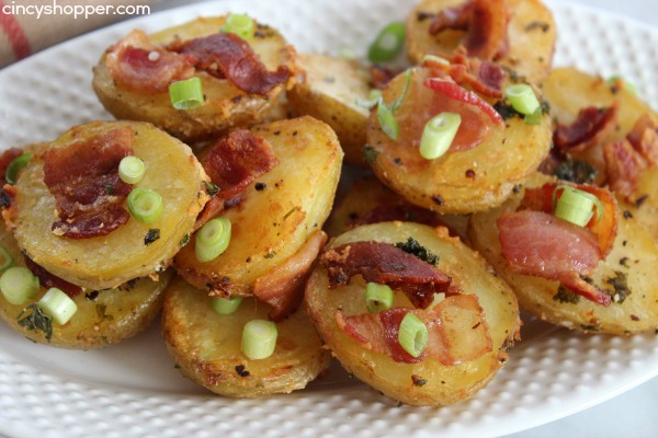 Garlic Parmesan Bacon Potatoes- These potatoes are loaded up with crispy bacon, garlic and Parmesan and roasted to perfection. They make for a wonderful side dish to just about any meal. 