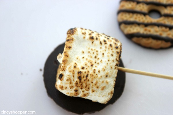 Easy Cookie S'mores- Super simple summer treat idea. My kids love these things!