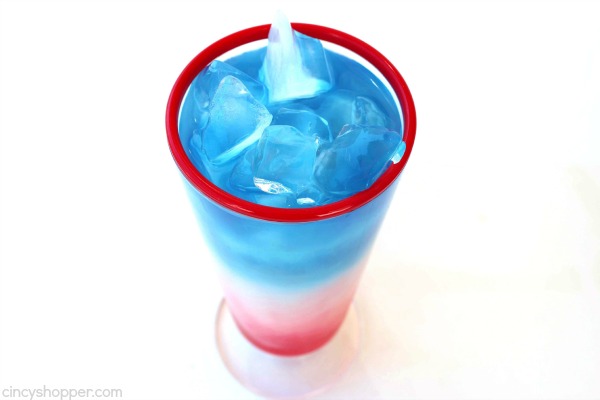 4th of July Red White Blue Drink - will make for a fun holiday beverage. With three simple ingredients you can make these super tasty and patriotic drinks.