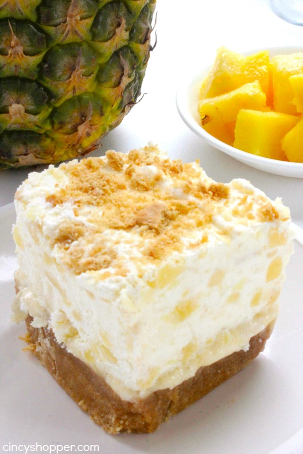 Pineapple Delight- Perfect cold dessert for summer bbqs or potlucks. So refreshing!