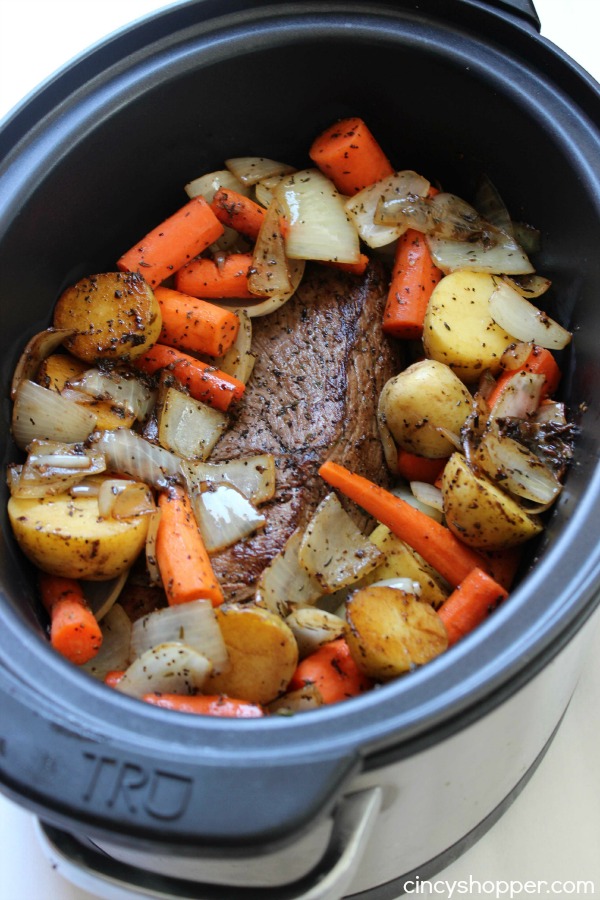 Easy Slow Cooker Pot Roast With Potatoes And Carrots