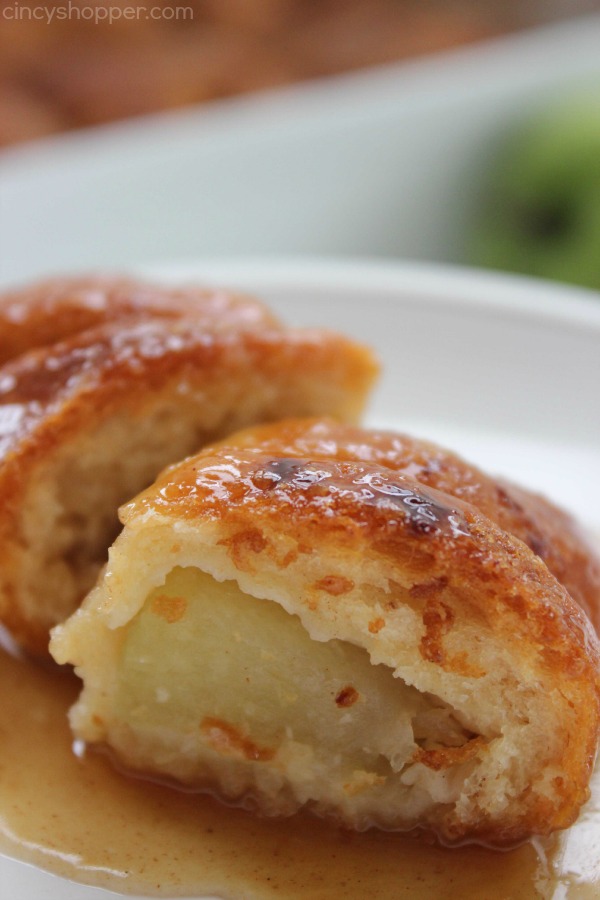 Apple Dumplings - Super easy fall apple dessert. Comes together easily with store bought crescent rolls. Comfort food at it's best!