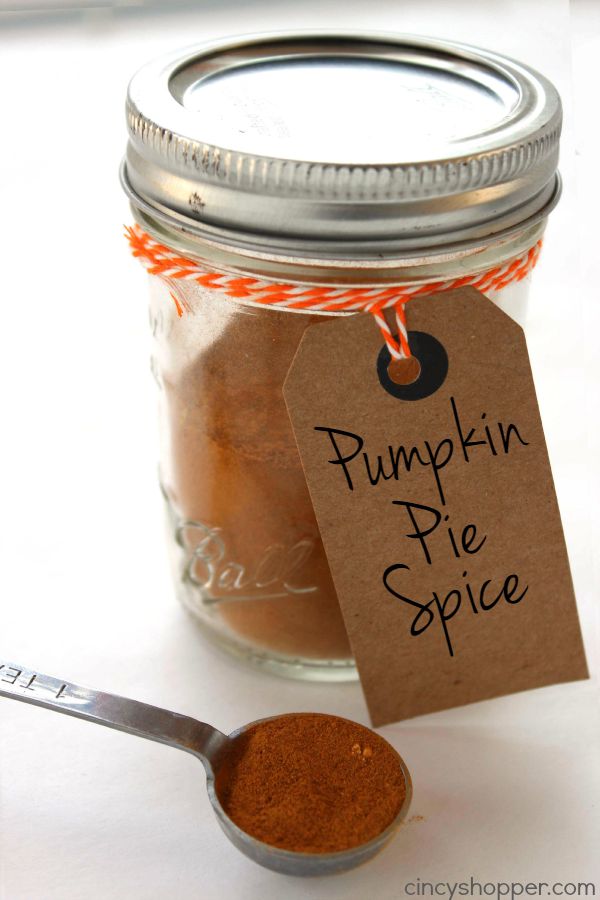 Homemade Pumpkin Pie Spice - Make this simple spice right at home with spices already found in your spice cabinet. Great for cupcakes, cookies, pies and more.