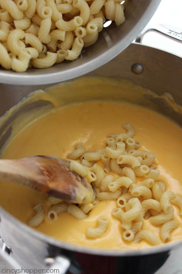 Easy Stovetop Mac & Cheese - Super easy with just 5 ingredients. Perfect side dish that is so much better than store bought. Comfort food at it's best.
