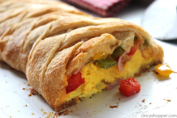 SUPER Easy Breakfast Braid - Loaded them up with your favorite omelette toppings. GREAT for feeding a crowd.