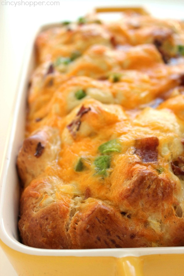 Bacon Egg & Cheese Biscuit Breakfast Casserole - great for feeding a crowd for holidays and brunches.