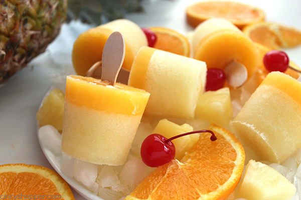 Pineapple Orange Pops - Perfect summer cold treat. Healthy, refreshing, fun and tasty!