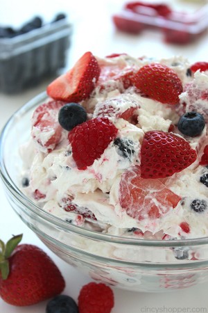 Berry Cheesecake Salad - CincyShopper