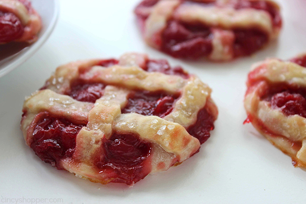 Cherry Pie Cookies - Mini pies in the form of a cookie are great for picnics and bbq’s. Super delicious, easy, and so fun!