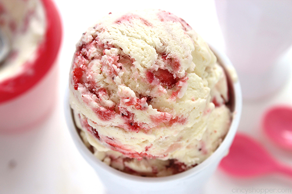 No Churn Strawberry Ice Cream - No ice cream machine is needed. You will find it creamy and loaded with layers of strawberries. Make your own homemade ice cream, it is so much better than store bought.