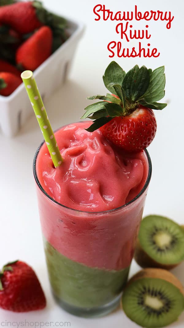 Strawberry Kiwi Slushie - makes for a perfect warm weather treat. Super refreshing and filled with tons of flavor.