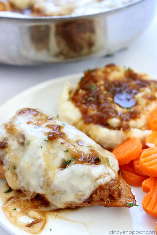If you are a fan of French onion soup, you will want to make this Simple French Onion Chicken for dinner! We use simple ingredients to load up chicken breasts with amazing onion flavor. #ChickenDinner
