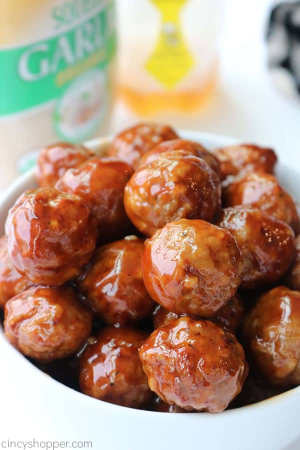 Slow Cooker Honey Garlic Meatballs- great as an appetizer for party food or use them for a main dish too.