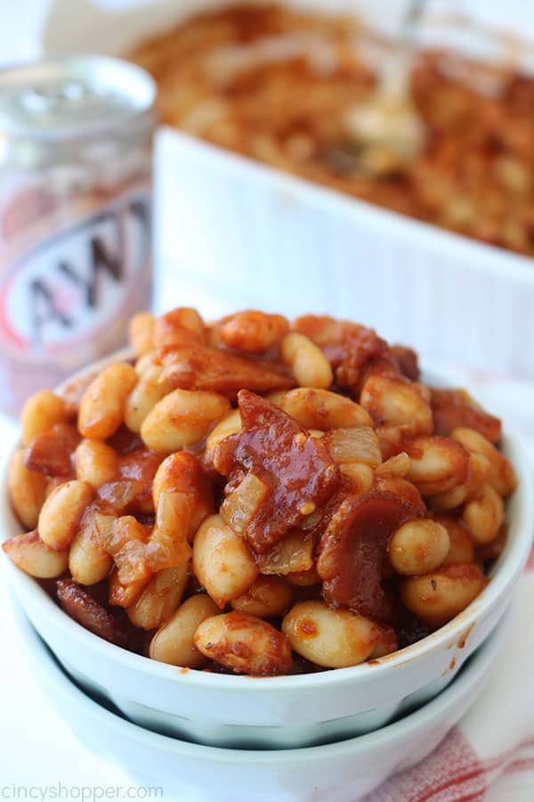 Root Beer Baked beans in a bowl.