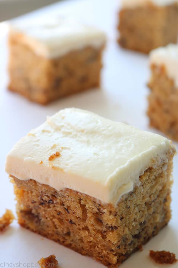 Banana cake with Cream Cheese Frosting