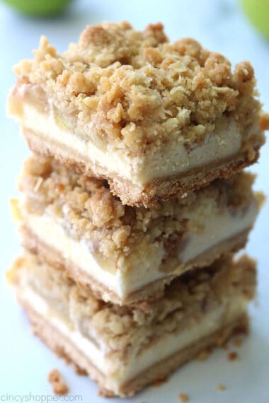 Caramel Apple Cheesecake Bars - CincyShopper