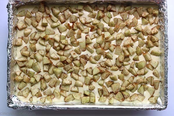 Apple layer for apple cheesecake bars.