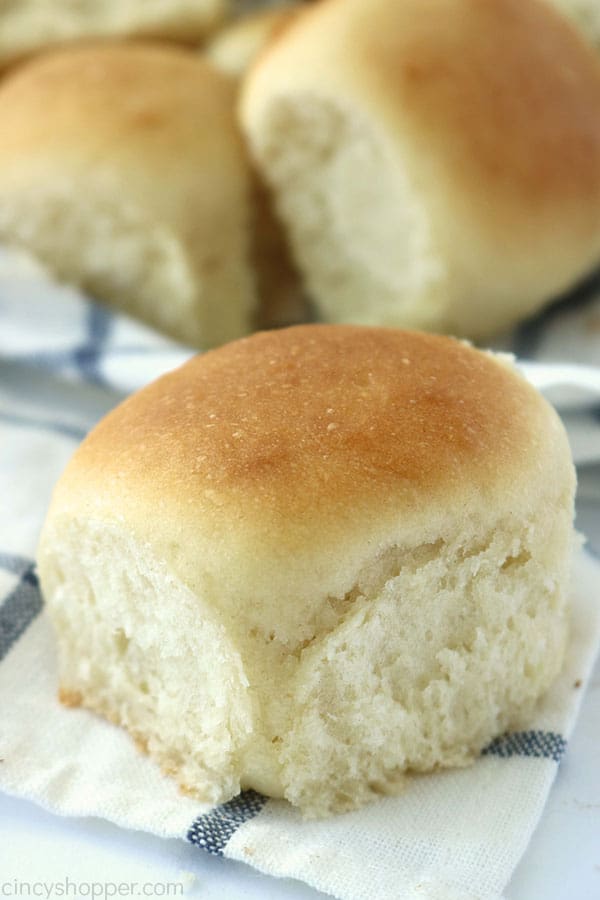 Easy Dinner Rolls.