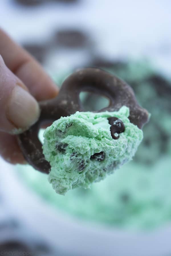 Chocolate covered pretzel with Mint Chip Dip