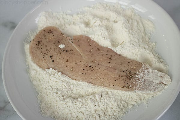 chicken strips dredged in flour