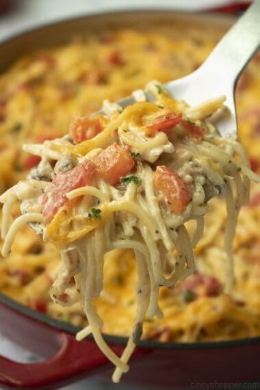Chicken Spaghetti - An Easy Casserole Recipe | Cincyshopper