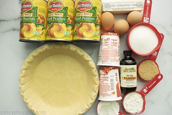 Ingredients to make pie with canned peaches