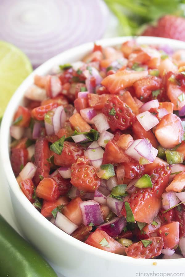 Close shot of Strawberry Salsa in white bowl