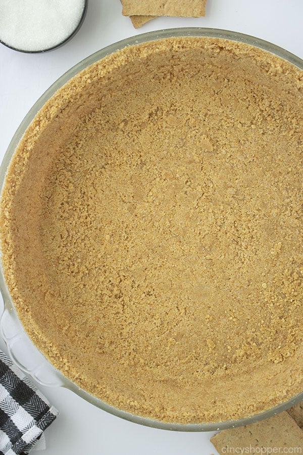 Finished crust made with graham crackers
