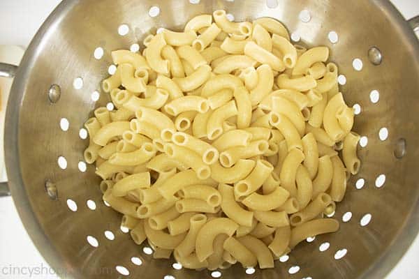 Macaroni in a colander 