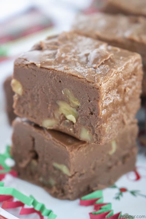 Old Fashioned Fantasy Fudge with nuts