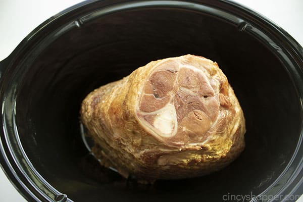 Spiral ham placed in slow cooker