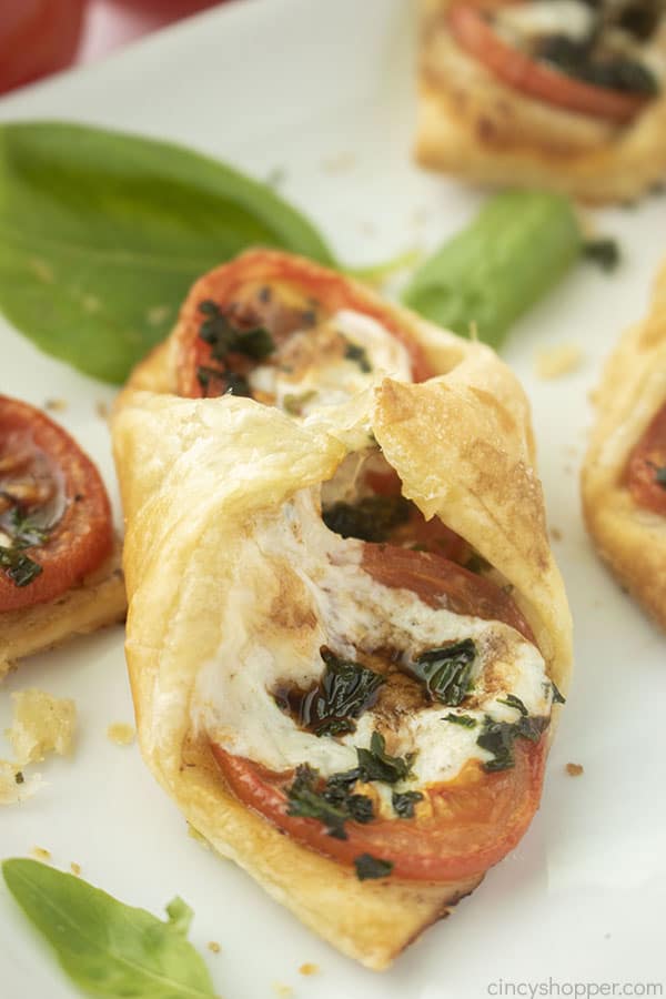 Caprese Appetizer Pastry Bites